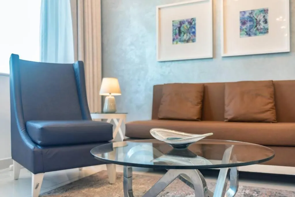 Apartment First Class 2Br Modern Downtown Retreat Dubai United Arab Emirates