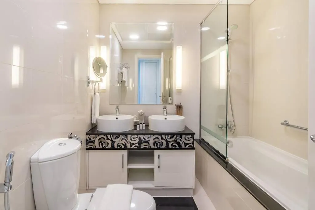 First Class 2Br Modern Downtown Retreat Dubai Apartment