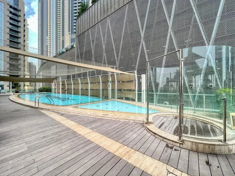 First Class 2Br Modern Downtown Retreat Dubai